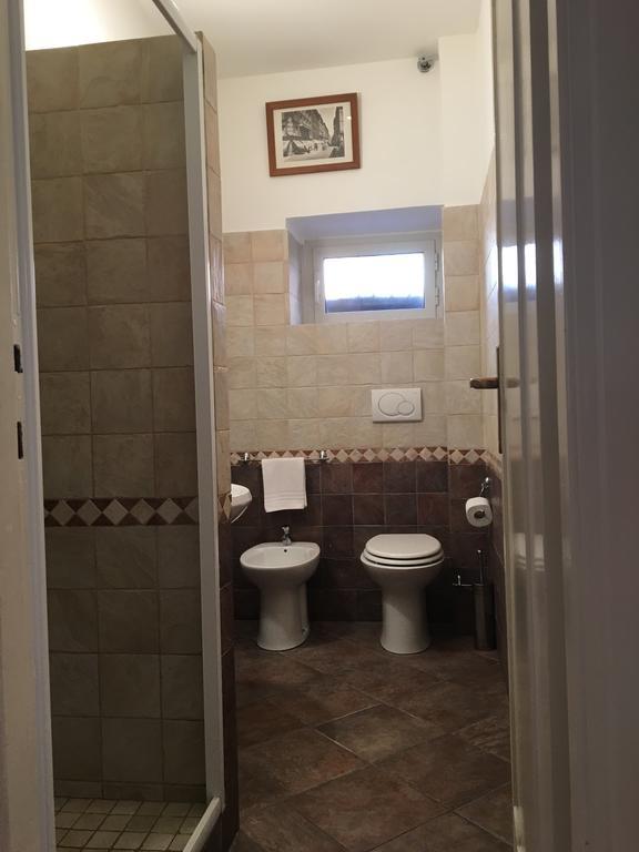 Delightful Apartment 100 Meters From The Colosseum Kültér fotó